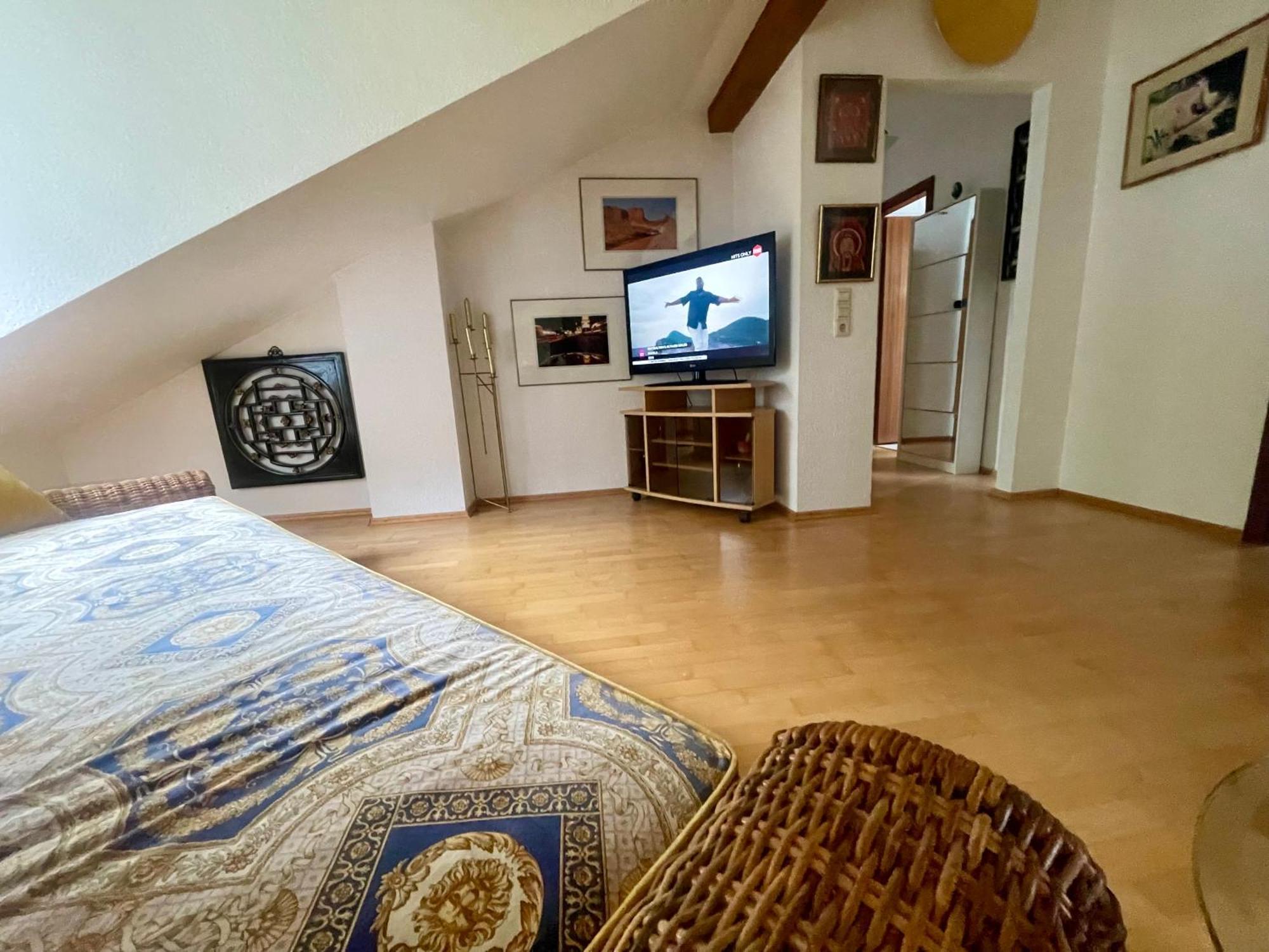Wunderschoenes Grosses 3 Zimmer Apartament Zentrum Goldstadt Familienfreundlich Mit Garage Pforzheim Eksteriør bilde